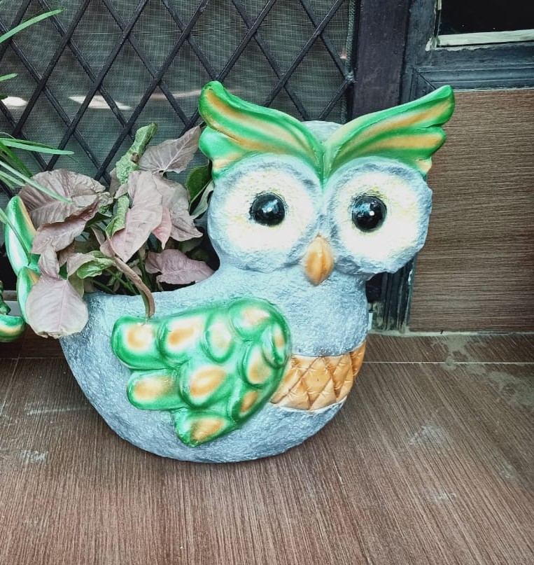 Big Eye Owl Pot Big